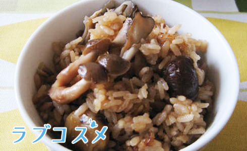 秋におすすめ！『簡単炊き込みキノコごはん』